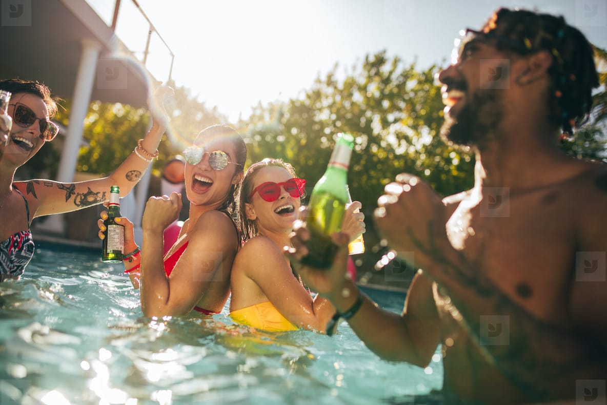 Pool party
